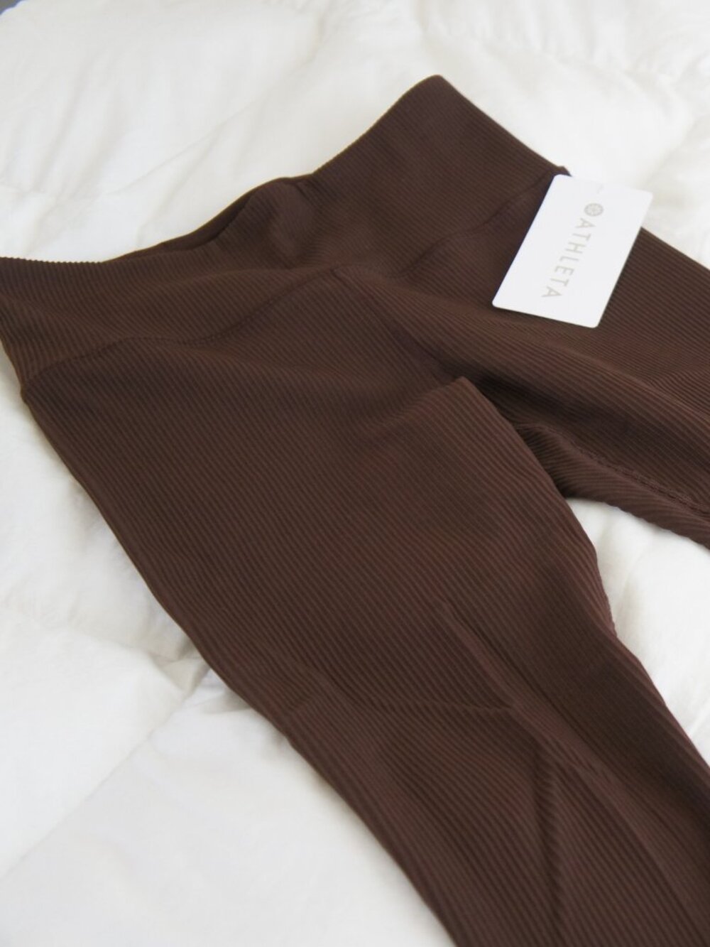 Athleta Elation Rib Tight Legging Size Small In Color Brown NWT - Picture 5 of 12